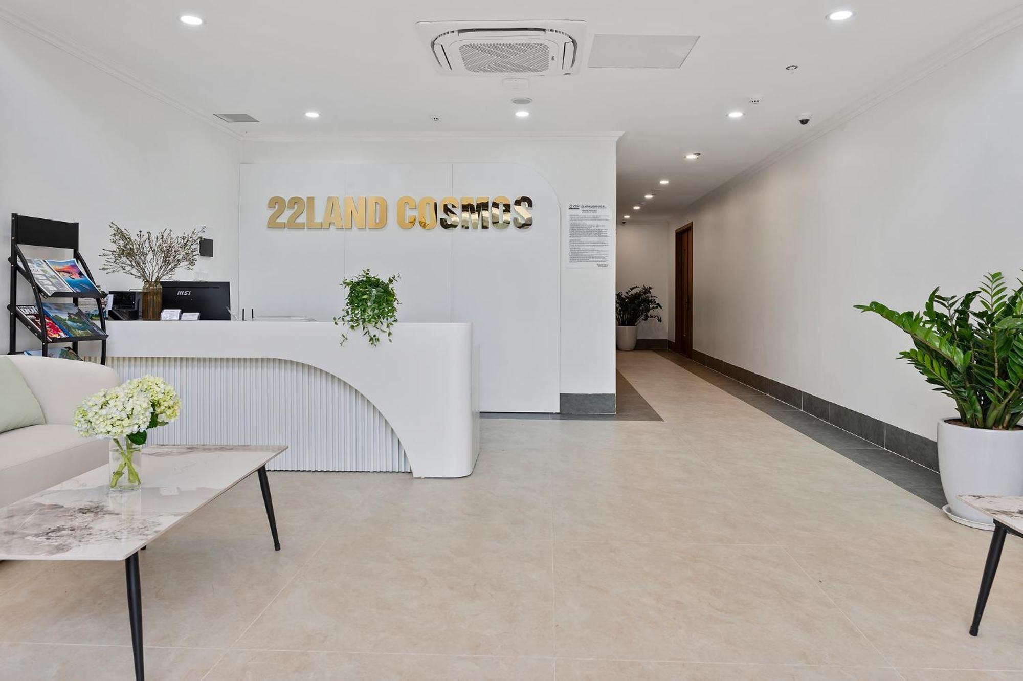22Land Cosmos Hotel — Photos 3