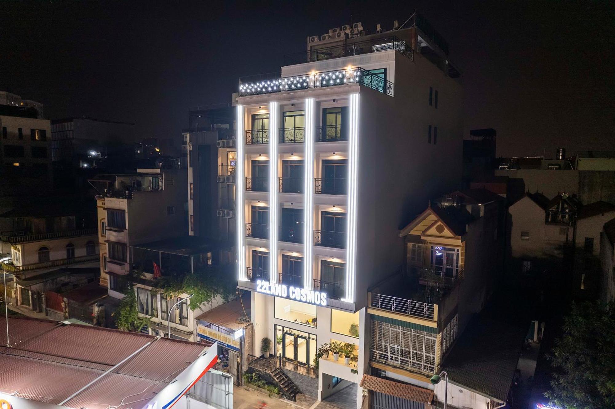 22Land Cosmos Hotel, Hanoi